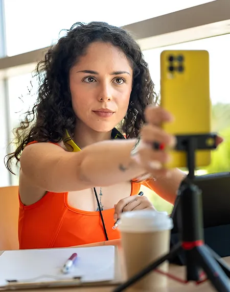 Influencer Marketing & AI Insights for a Fashion brands